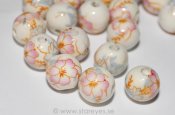 Vita runda romantiska porslinspärlor med rosa och ljusblå blommor, 12mm