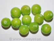 Malaysian Jade ”Lime Green”, handskurna runda pärlor 16mm