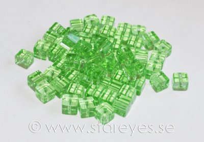 Kubformade glaspärlor 6,5x6,5mm - Spring Green